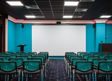 Конференц-зал 02002,  Україна, м. Київ,  вул. Р. Окіпної, 2 02002 Київ