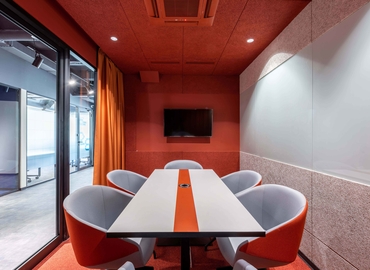 Коворкінг вулиця Миколи Василенка 13124 Київ