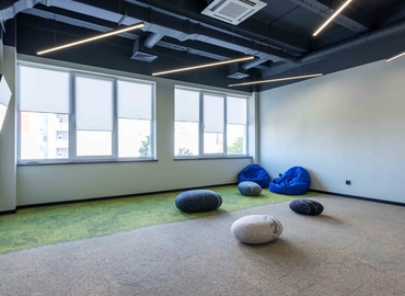 Бізнес-центр вулиця Миколи Василенка, 7 13124 Київ