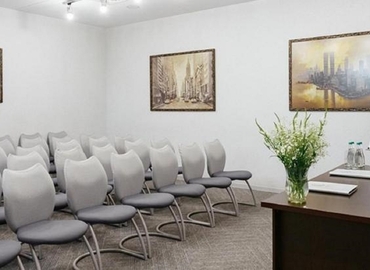Book a 100 m² Conference space in Одеса, 5 Deribasovskaya Street (65026) - 1 | MatchOffice.com