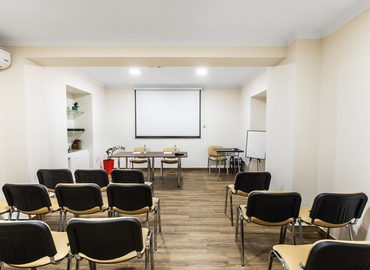 Rent a 100 m² Conference room in Lviv, Herzen`s street (79007) - 1 | MatchOffice.com