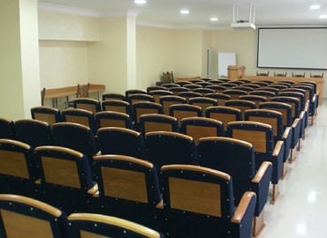 Choose a 150 m² Conference center in Вінниця, вулиця Соборна 34 (21000) - 2 | MatchOffice.com