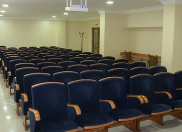 Choose a 150 m² Convention center in Вінниця, вулиця Соборна 34 (21000) - 3 | MatchOffice.com