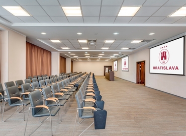 Book a 365 m² Conference room in Kyiv, вулиця Андрія Малишка 1 (02000) - 1 | MatchOffice.com