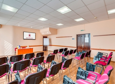 Choose a 56 m² Conference room in Kyiv, вулиця Андрія Малишка 1 (02000) - 4 | MatchOffice.com