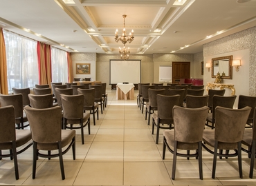 Конференц-зал вулиця Варшавська, 116 08205 Ірпінь