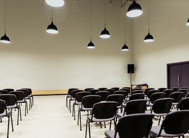 Choose a 250 m² Conference hall in Дніпровський район, вулиця Попудренка 1А (02000) - 1 | MatchOffice