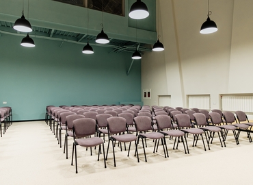Конференц-зал вулиця Попудренка 1А 02000 Дніпровський район