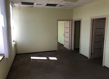 Бізнес-центр вулиця Набережно-Хрещатицька 9 04070 Подільський район