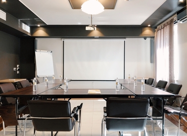 Rent a 100 m² Conference room in Одеса, Ришельевская 17 (65026) - 0 | MatchOffice