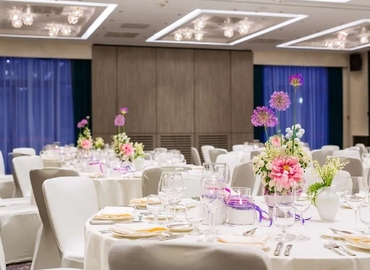 Rent a 300 m² Conference center in Kyiv, вулиця Ярославів Вал (02000) - 0 | MatchOffice