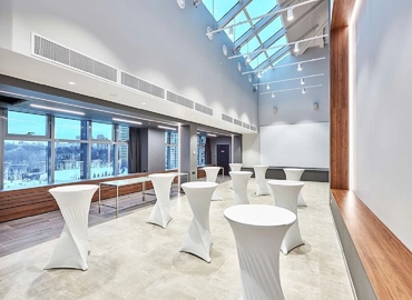 Choose a 300 m² Conference space in Kyiv, вулиця Велика Васильківська (03150) - 2 | MatchOffice.com