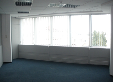 Бізнес-центр вулиця Спаська 30 02000 Київ