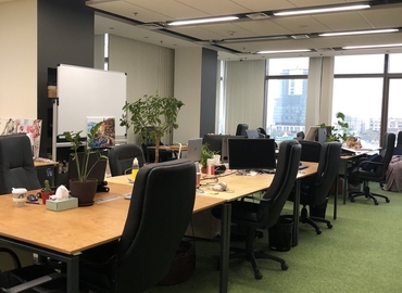 Бізнес-центр вулиця Богдана Хмельницького 19-21 01030 Шевченківський район