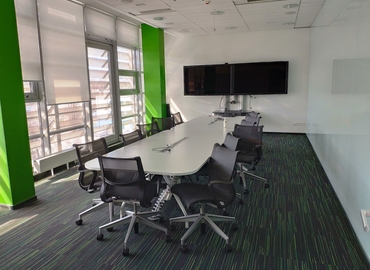 3000 m² Serviced office place available to rent in Kyiv, вулиця Новокостянтинівська 18 (02000) - 1 | MatchOffice