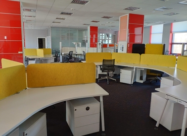 Бізнес-центр вулиця Новокостянтинівська 18 02000 Київ