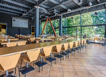 2500 m² Business park building up for rent in Kyiv, вулиця Солом'янська 11 (02000) - 3 | MatchOffice.com