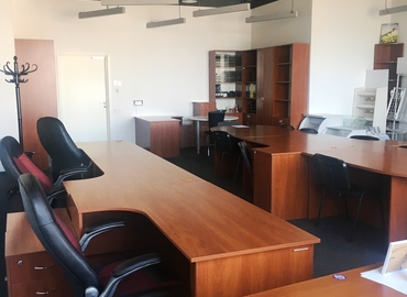 Бізнес-центр вулиця Московська 32 02000 Київ