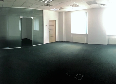 Бізнес-центр Zhylianska Street 75 01032 Шевченківський район