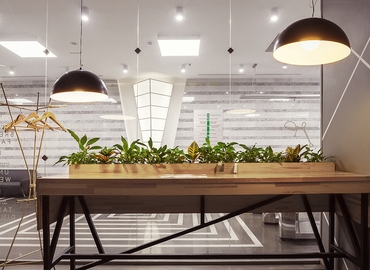 Бізнес-центр Zhylianska Street 75 01032 Шевченківський район