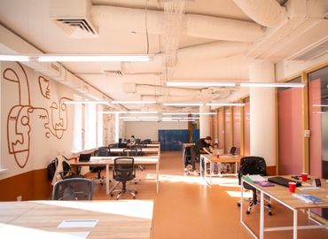 Бізнес-центр вулиця Боричів Тік 35В 04070 Київ