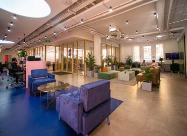 Бізнес-центр вулиця Боричів Тік 35В 04070 Київ