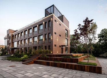 Бізнес-центр вулиця Амурська 6 02000 Київ