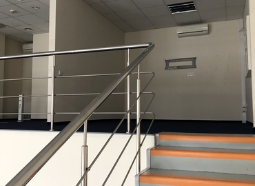 Бізнес-центр вулиця Миколи Грінченка 4 02000 Київ