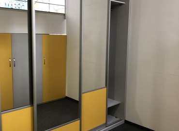 Бізнес-центр вулиця Миколи Грінченка 4 02000 Київ