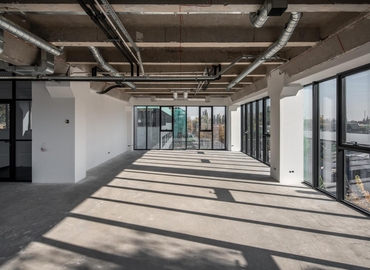 Бізнес-центр вулиця Амурська 6 02000 Київ