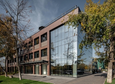 Бізнес-центр вулиця Амурська 6 02000 Київ