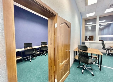 Office вул. Антоновича 01033 Holosiivskyi disrtict