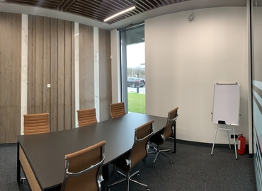 Конференц-зал вулиця Кульпарківська 151 79071 Львів