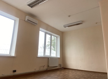 24 m² Flexible office for rent in Святошинський район, вулиця Академіка Кримського 4А, 03142  - 1 | MatchOffice
