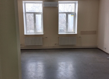 Офіс вулиця Академіка Кримського 4А 03142 Київ