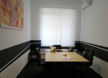 550 m² Business center in Shevchenkivskiy district, вулиця Володимирська 10 (02000) - 2 | MatchOffice