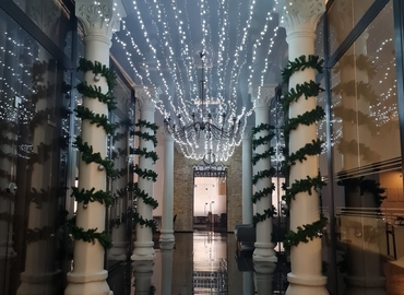 Бізнес-центр вулиця Володимирська 10 02000 Шевченківський район