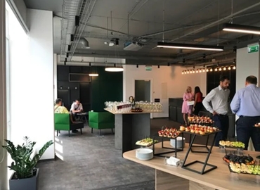 Коворкінг вул. Олени Теліги 04112 Київ