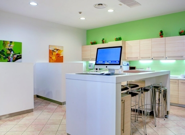 Конференц-зал вулиця Миколи Грінченка 4 03038 Солом'янський район