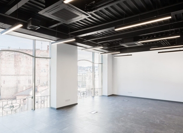 Бізнес-центр вулиця Шпитальна 1 79000 Львів