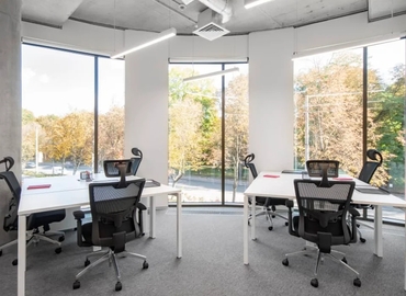 Бізнес-центр 48 Stryiska Street, LvivTech.City 79021 Львів