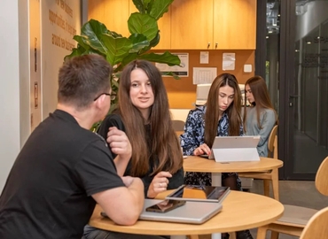 Конференц-зал 48 Stryiska Street, LvivTech.City 79021 Львів