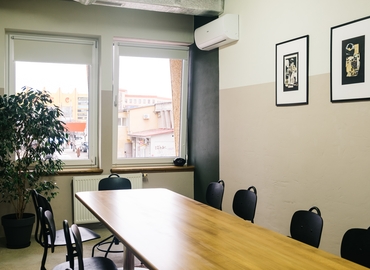 20 m² Conference room in Ivano-Frankivsk, вулиця Вовчинецька 188 (76000) - 1 | MatchOffice.com