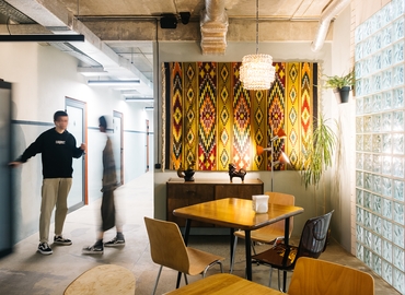 20 m² Convention center in Ivano-Frankivsk, вулиця Вовчинецька 188 (76000) - 2 | MatchOffice.com