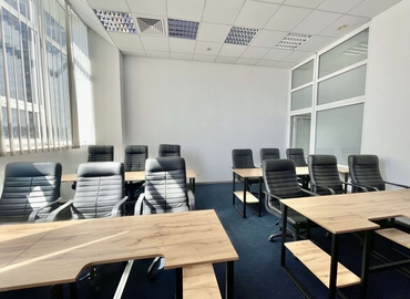  Conference hall in Holosiivskyi disrtict, вулиця Антоновича 40 (01033) - 4 | MatchOffice