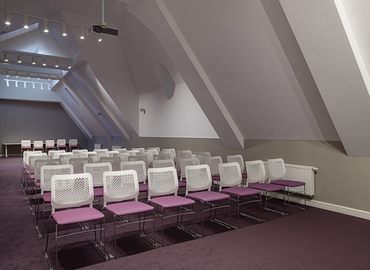 Конференц-зал проспект Шевченка 28 79005 Львів