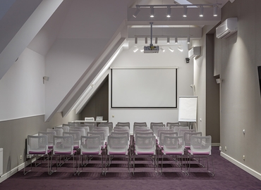 Конференц-зал проспект Шевченка 28 79005 Львів