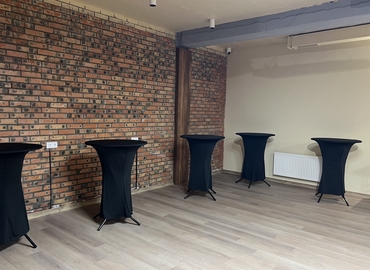 Конференц-зал Набережна вулиця 4 43000 Луцьк