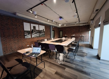 Конференц-зал Набережна 4 00000 Луцький район