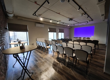 Конференц-зал Набережна 4 00000 Луцький район